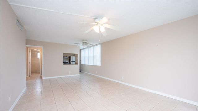 9441 Evergreen Place 401, Davie, FL 33324