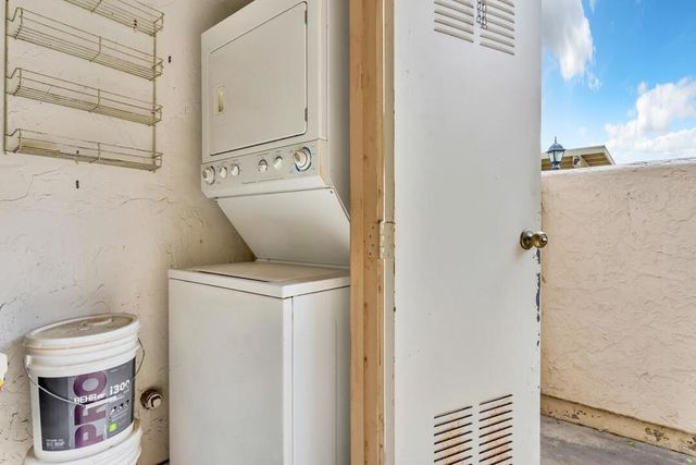 11162 Kelowna Rd. 43, San Diego, CA 92126