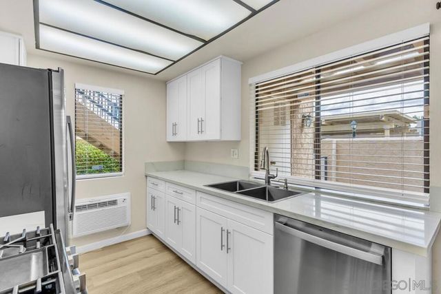 11162 Kelowna Rd. 43, San Diego, CA 92126