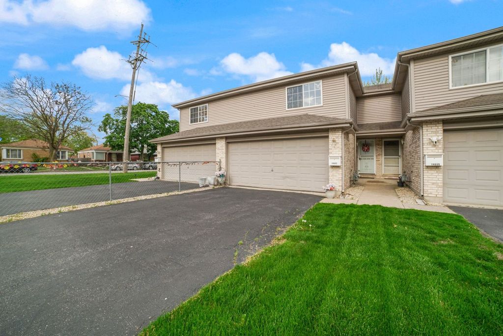 14603 Maple Lane, Dolton, IL 60419