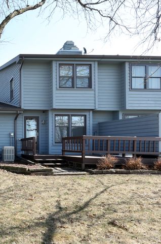 6184 Terrace Drive 8, Johnston, IA 50131