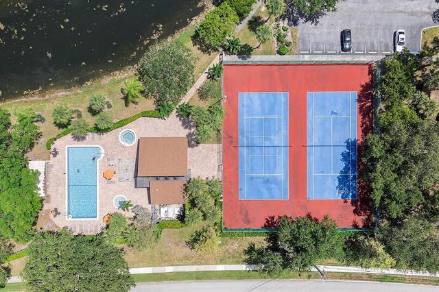 7547 NW 79th Avenue 111, Tamarac, FL 33321