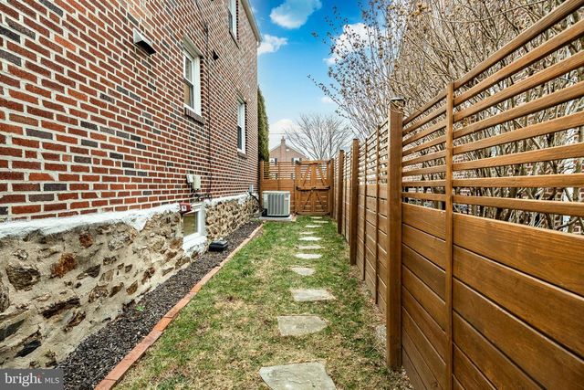 1808 HAWTHORNE AVE, Havertown, PA 19083