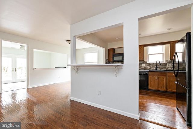 61 OAK FOREST DR, Sicklerville, NJ 08081