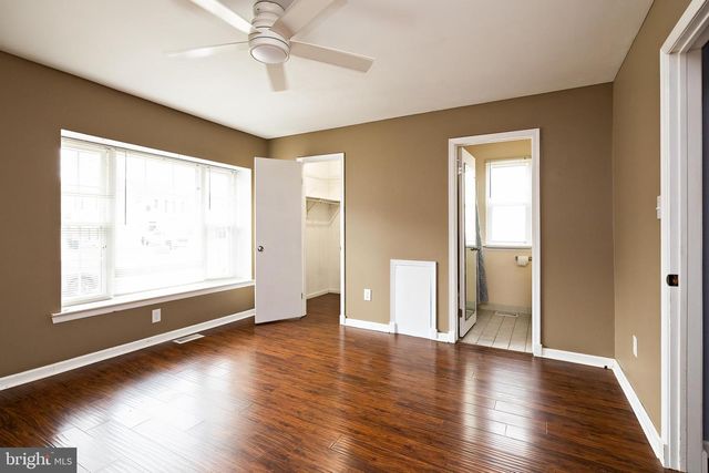 61 OAK FOREST DR, Sicklerville, NJ 08081