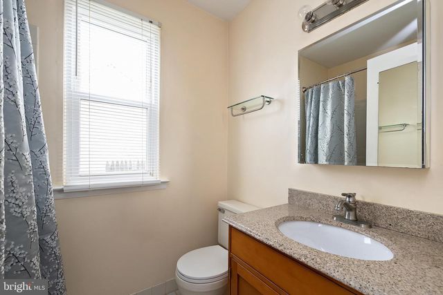 61 OAK FOREST DR, Sicklerville, NJ 08081