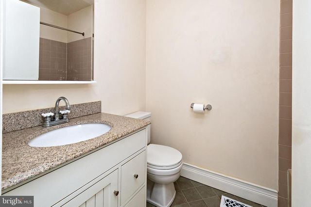 61 OAK FOREST DR, Sicklerville, NJ 08081