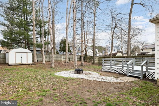 61 OAK FOREST DR, Sicklerville, NJ 08081