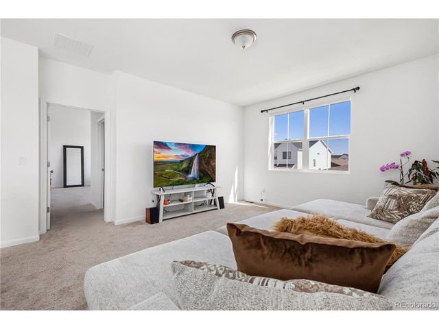 2443 Cottongrass Ave, Loveland, CO 80538