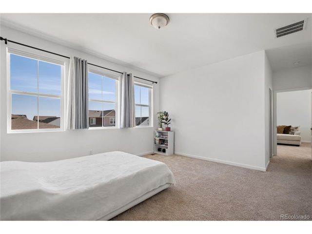 2443 Cottongrass Ave, Loveland, CO 80538