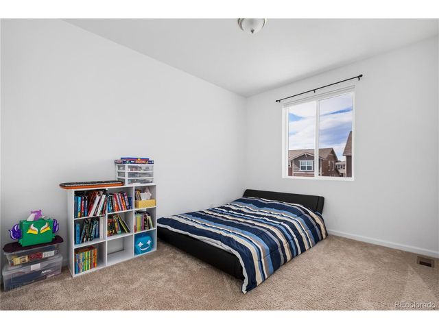 2443 Cottongrass Ave, Loveland, CO 80538