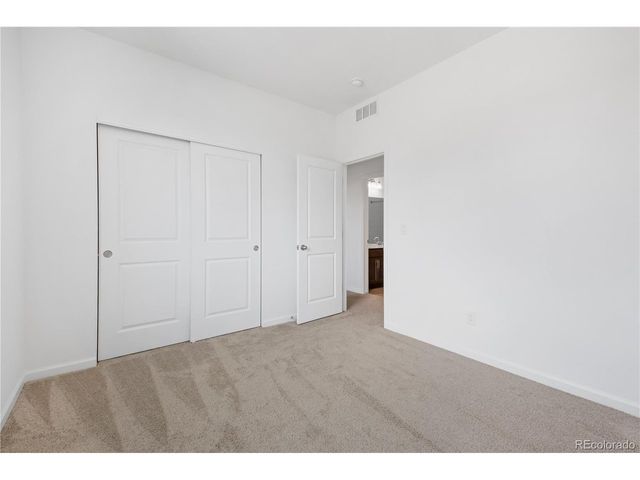 2443 Cottongrass Ave, Loveland, CO 80538