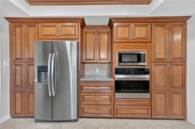 2134 Baseline Road, La Verne, CA 91750
