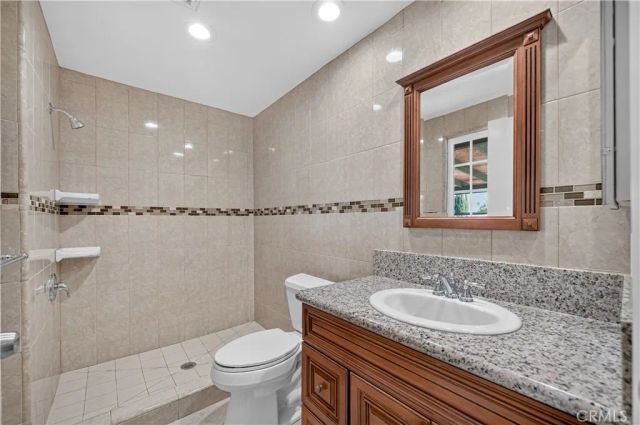 2134 Baseline Road, La Verne, CA 91750