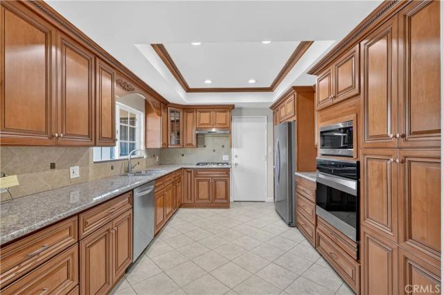 2134 Baseline Road, La Verne, CA 91750