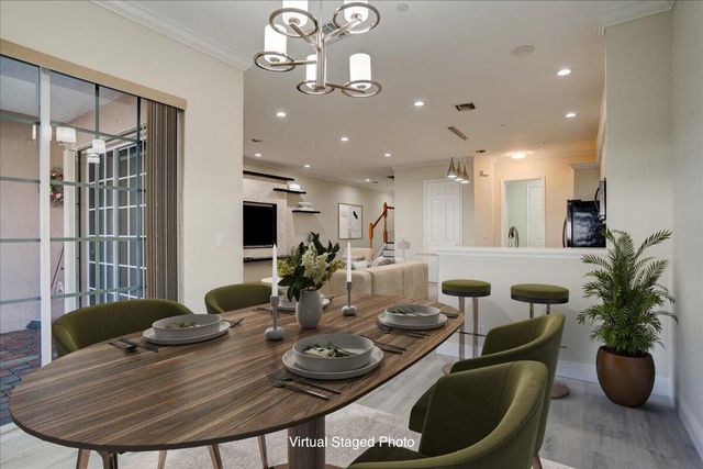 13 Nottingham Place, Boynton Beach, FL 33426