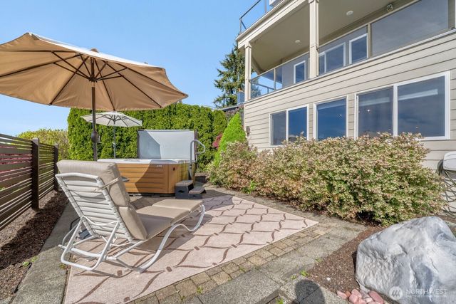 5711 Upland Terrace NE, Tacoma, WA 98422