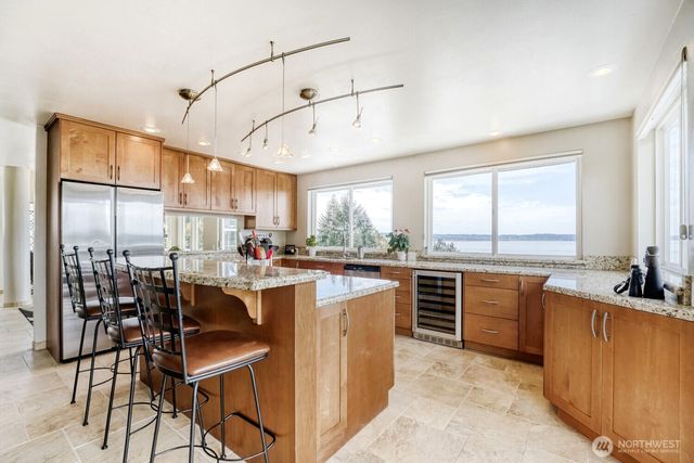 5711 Upland Terrace NE, Tacoma, WA 98422