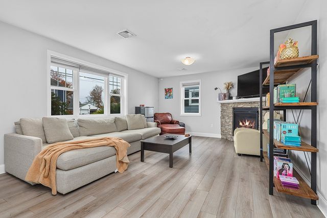 54 Raymond Street, East Providence, RI 02914