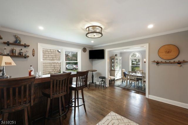 96 Beechwood Cir, Hillsborough Twp., NJ 08844