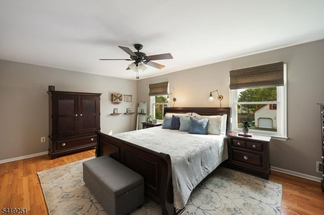 96 Beechwood Cir, Hillsborough Twp., NJ 08844