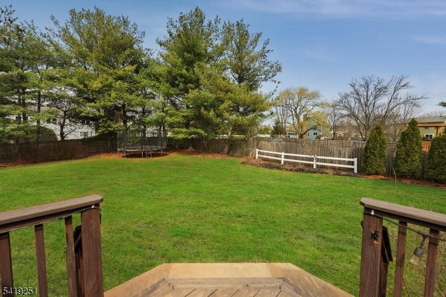 96 Beechwood Cir, Hillsborough Twp., NJ 08844