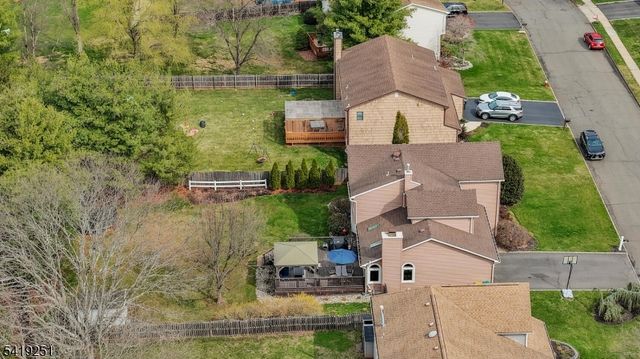 96 Beechwood Cir, Hillsborough Twp., NJ 08844