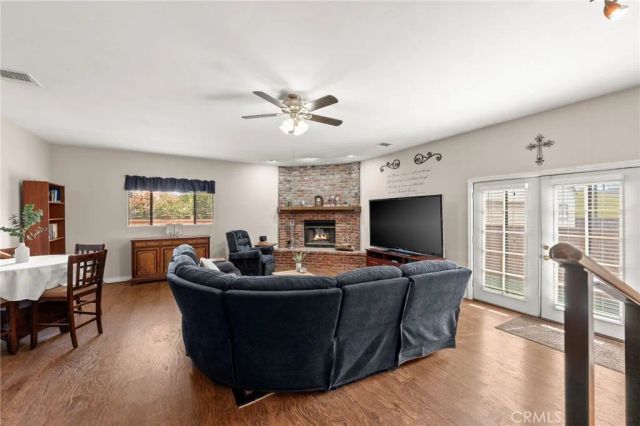 4168 Obispo Avenue, Lakewood, CA 90712