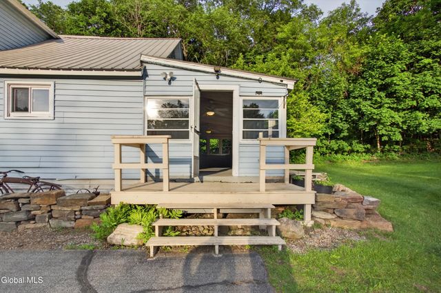 325 Pine Street, Corinth, NY 12822