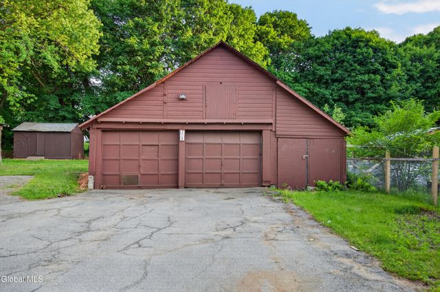325 Pine Street, Corinth, NY 12822
