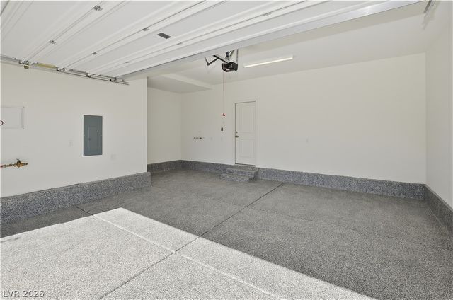 12460 Kings Creek Place, Las Vegas, NV 89138