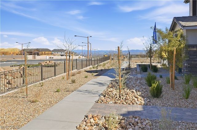 12460 Kings Creek Place, Las Vegas, NV 89138