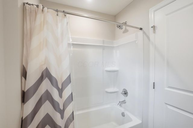 3806 Mason Lane, Grove City, OH 43123