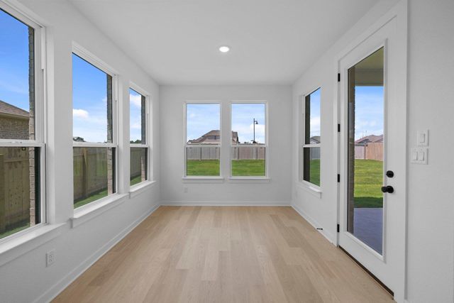 225 Pacific Grove CIR, Liberty Hill, TX 78642