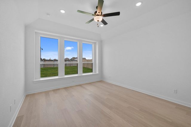 225 Pacific Grove CIR, Liberty Hill, TX 78642