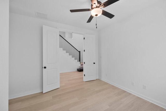 225 Pacific Grove CIR, Liberty Hill, TX 78642