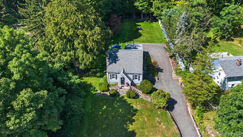 195 Oscawana Lake Road, Putnam Valley, NY 10579 — photo 3