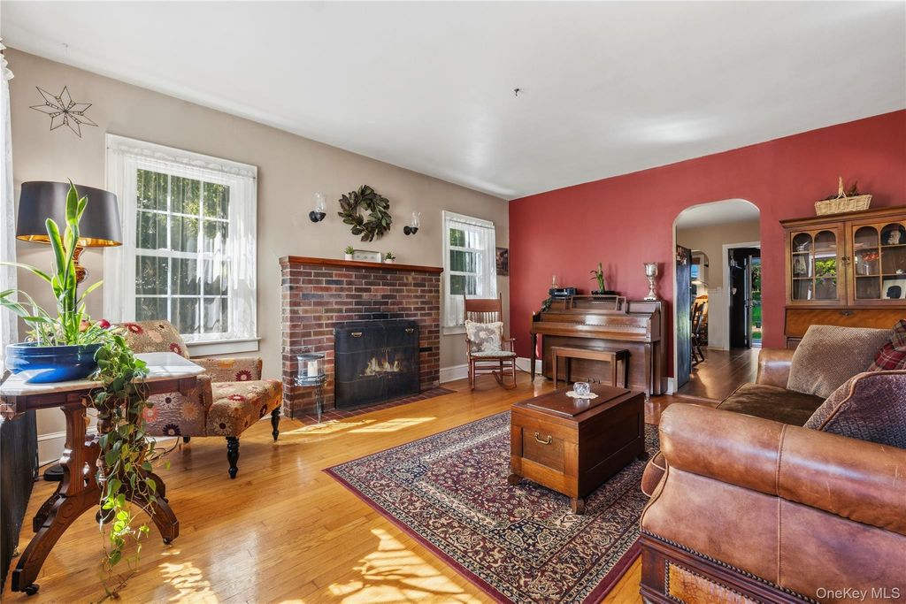 195 Oscawana Lake Road, Putnam Valley, NY 10579 — photo 5