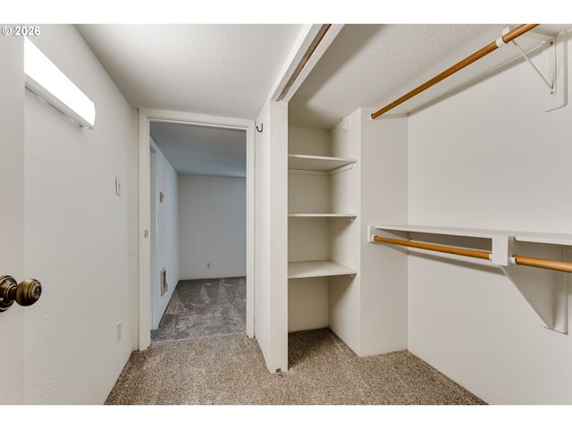 925 GRANT St, Eugene, OR 97402