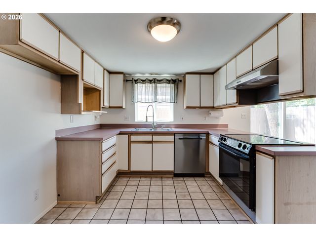 925 GRANT St, Eugene, OR 97402
