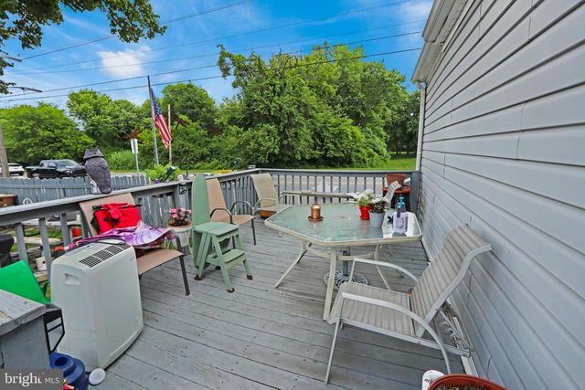 650 W 7TH ST, New Castle, DE 19720