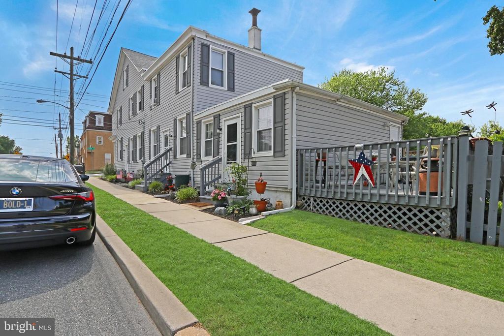 650 W 7TH ST, New Castle, DE 19720