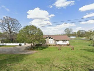 4549 Oak Street, Oakwood, GA 30566