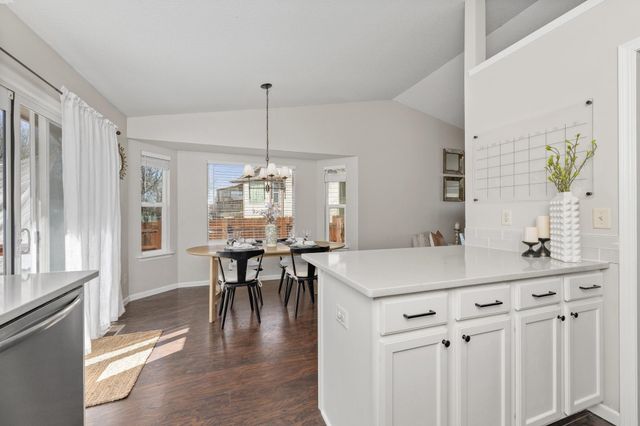 1711 N Hawthorn Ct, Andover, KS 67002