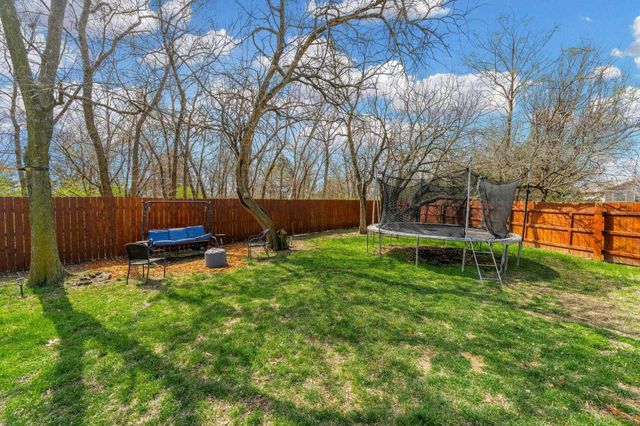 1711 N Hawthorn Ct, Andover, KS 67002