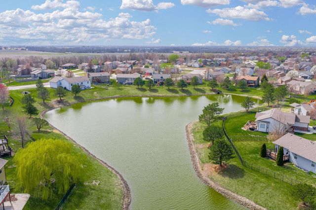 1711 N Hawthorn Ct, Andover, KS 67002