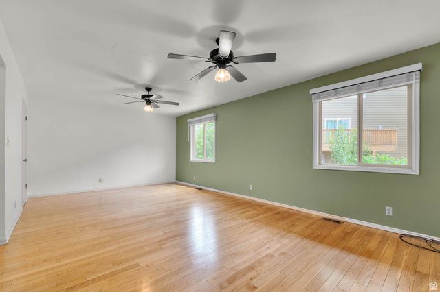 7977 S SUNNYOAK CIR, Cottonwood Heights, UT 84121