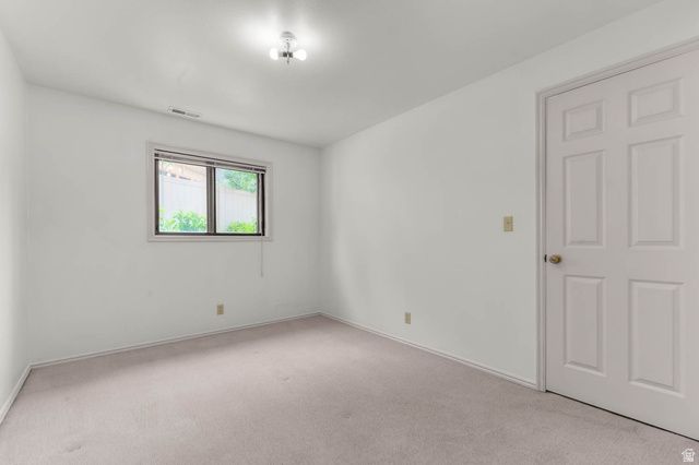 7977 S SUNNYOAK CIR, Cottonwood Heights, UT 84121