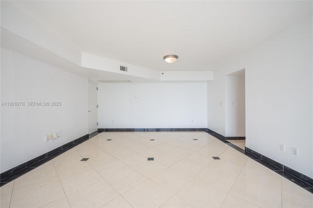 5900 Collins Ave 906, Miami Beach, FL 33140