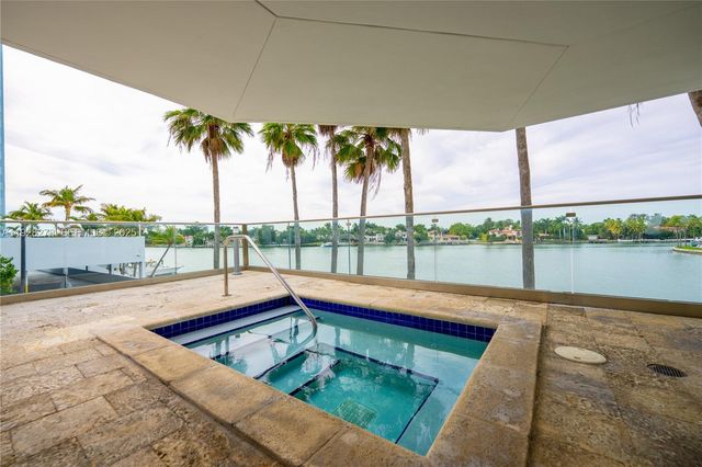 5900 Collins Ave 906, Miami Beach, FL 33140